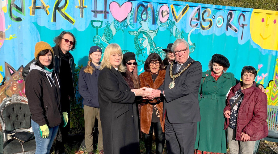 Mayor of Wirral and a group of volunteers from Earth Moves on Holocaust Memorial Day