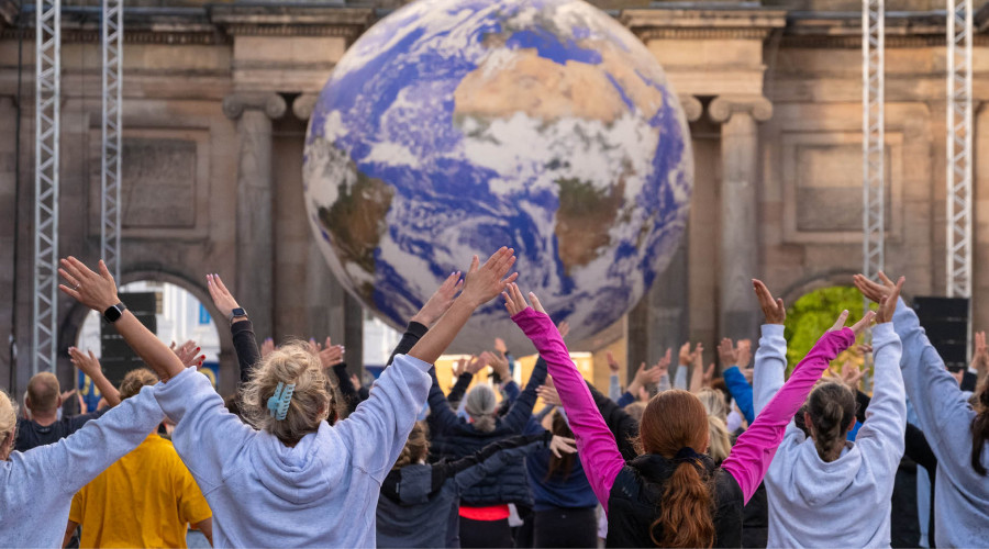 Gaia at Birkenhead Park