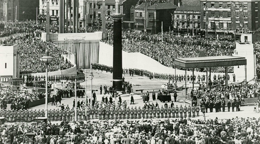 Crowds flock to see the opening ceremony on the Liverpool side of the Mersey Tunnel
