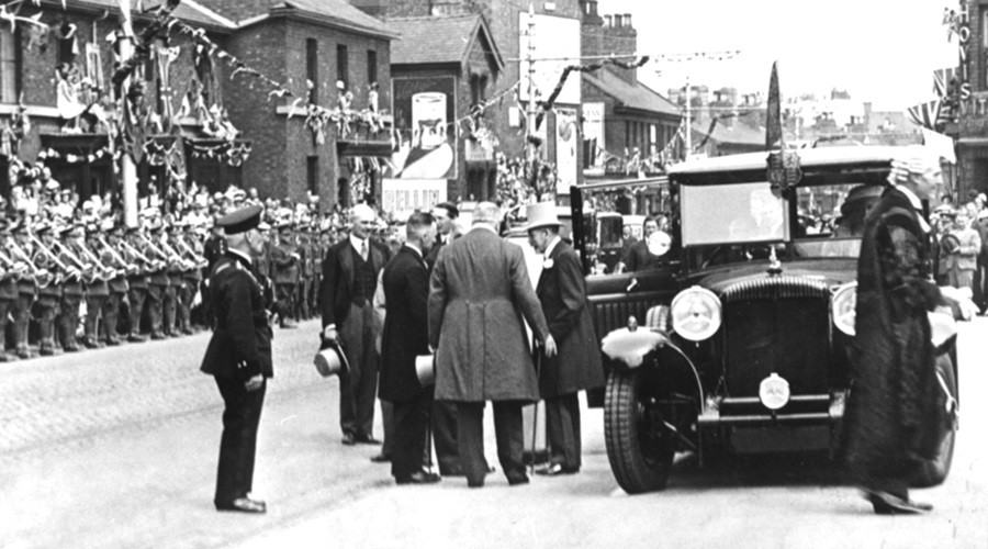 Birkenhead Library opened by King George V in 1934