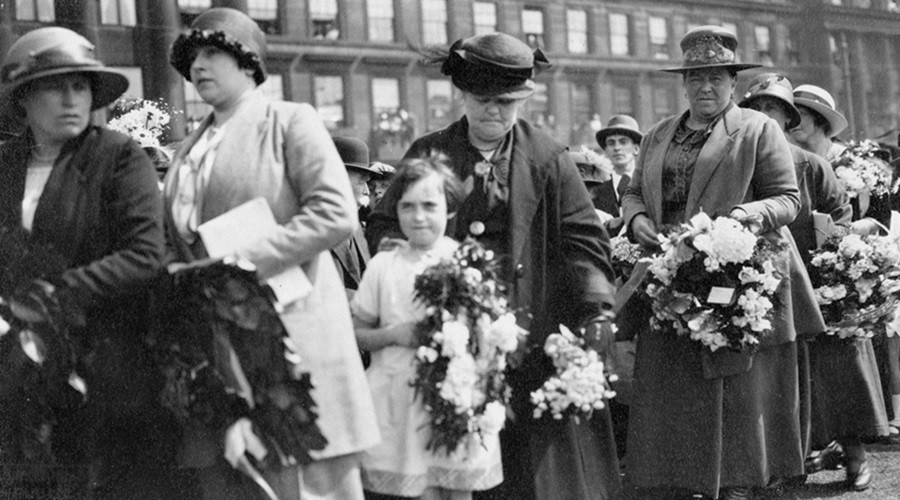 Residents gathered in Hamilton Square in July 1925 for the unveiling of the new war memorial, the Cenotaph