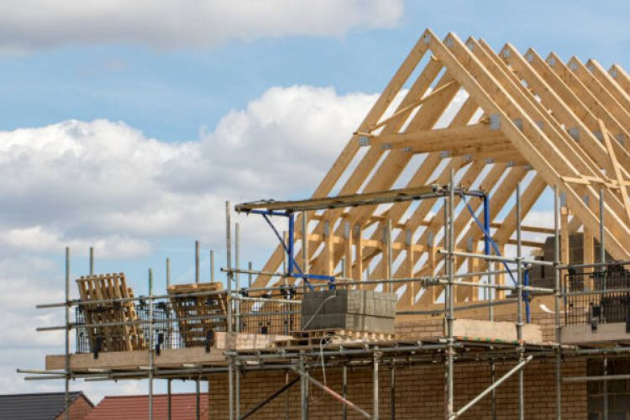 image of house being built
