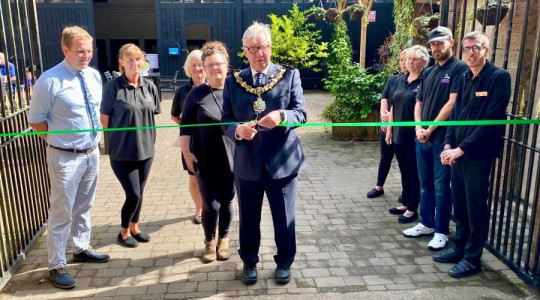 Wirral's Mayor declares the courtyard cafe officially open