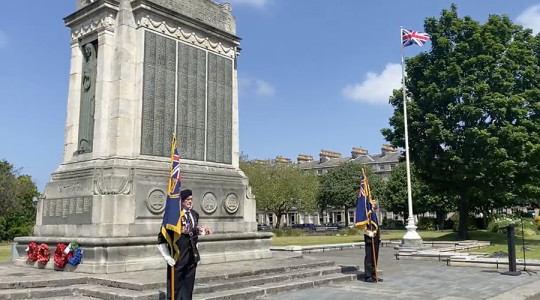 Service of Remembrance at the cenotaph in Hamilton Square