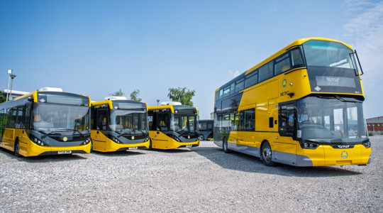new liverpool city region buses with their yellow livery
