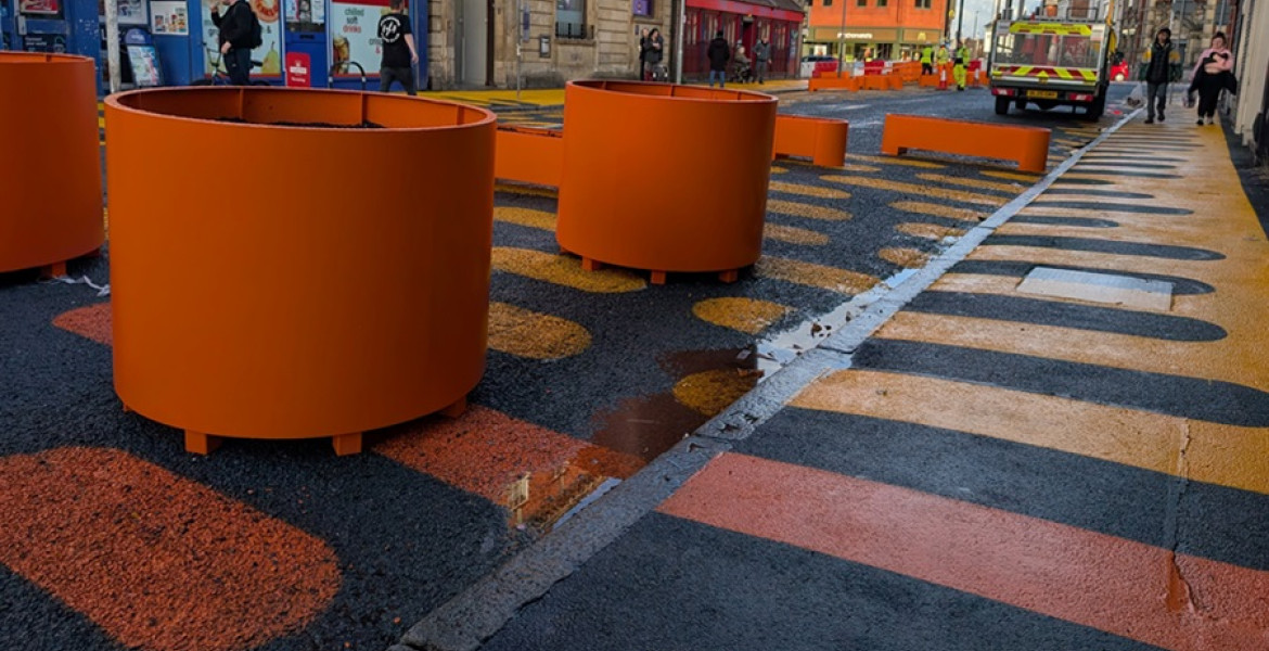 Photo of the coloured road markings on Grange Road West