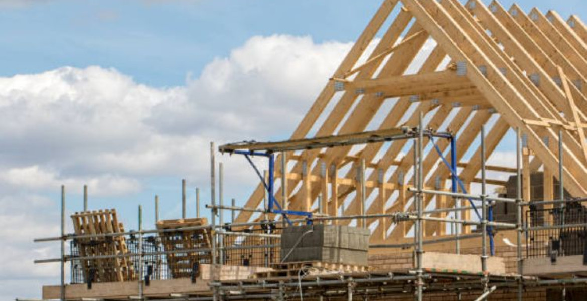image of house being built